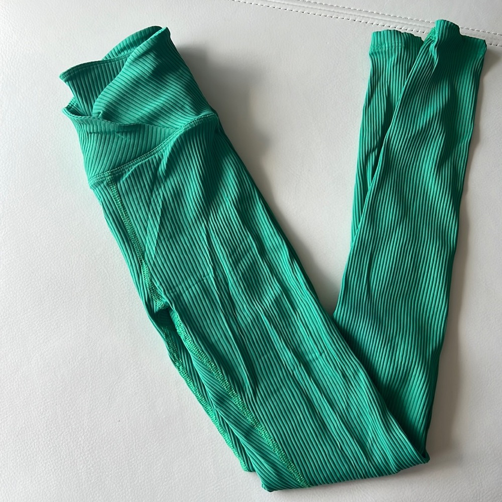 Year of ours Kelly green Veronica legging - small